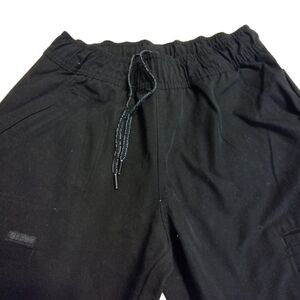 Like new! Black Euphoria cargo style scrubs. Mid-rise. Size Small petite.